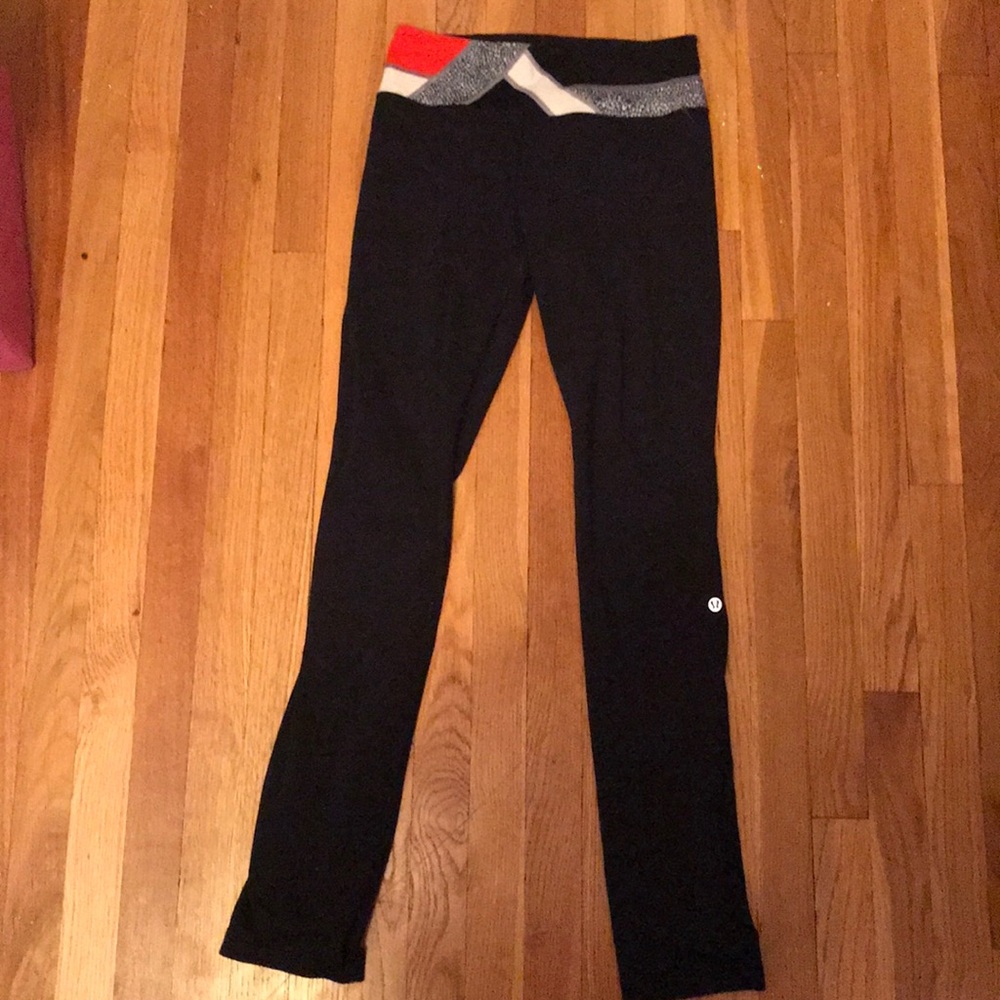 Lululemon skinny groves size 6